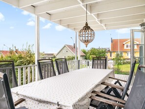 Outdoor dining - Haveliden by Interhome (Hällevik)