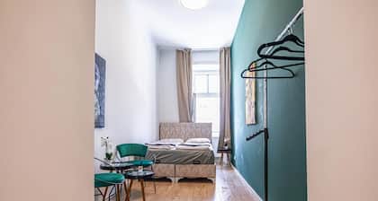 Chic Cozy Studio, 15 min to City Center