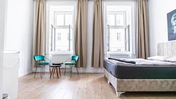 1 bedroom, bed sheets