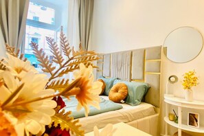 1 bedroom, WiFi, bed sheets