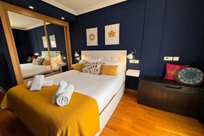 2 عدّة غرف نوم وواي فاي وملاءات أسرّة