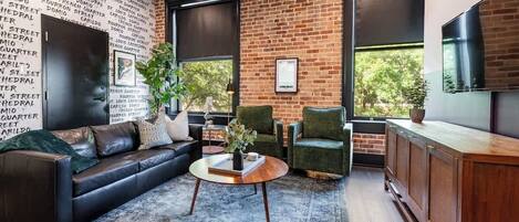 Smart TV, table football, ping pong