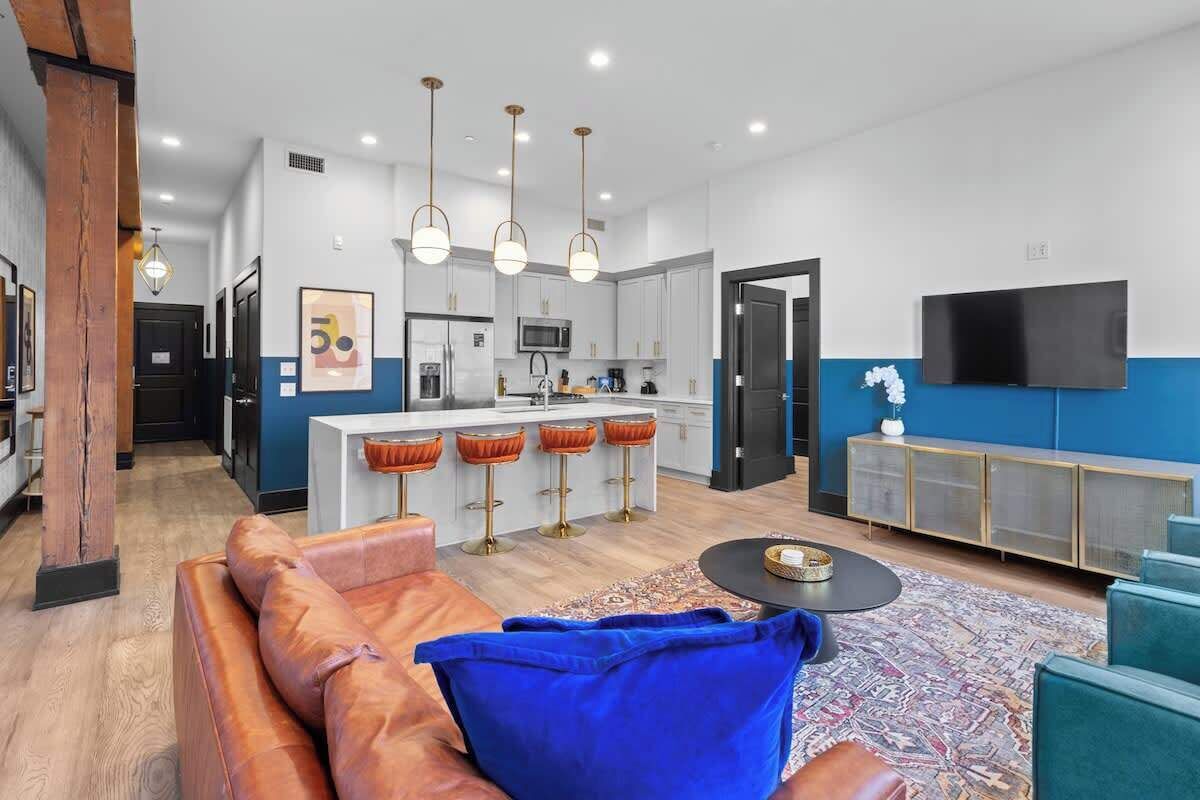 Smart TV, foosball, table tennis