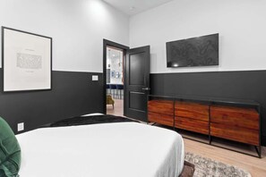 2 chambres, fer et planche à repasser, Wi-Fi gratuit, draps fournis