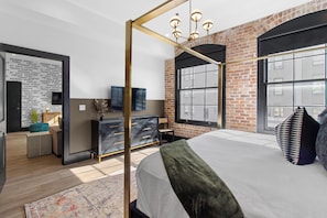 2 chambres, fer et planche à repasser, lit parapluie, Wi-Fi gratuit