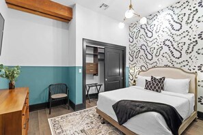 4 Schlafzimmer, Bügeleisen/Bügelbrett, kostenloses WLAN, Bettwäsche