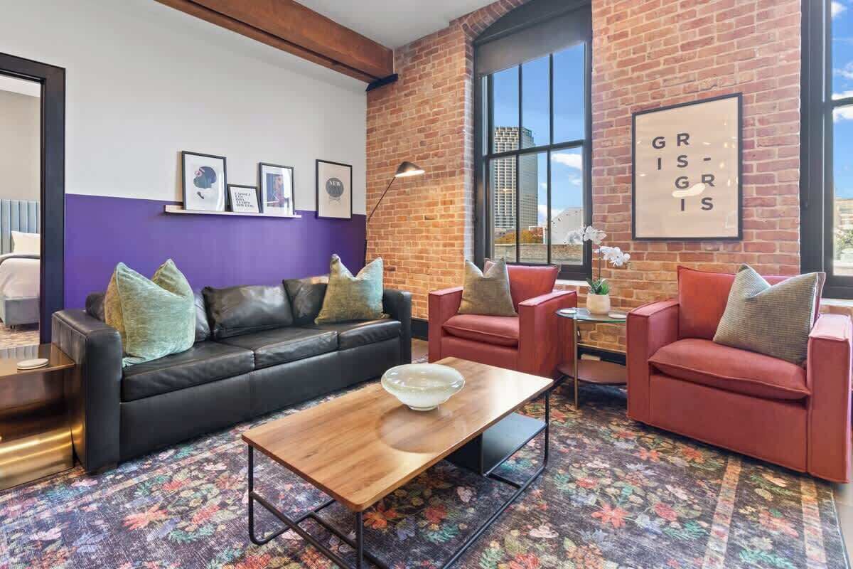 Smart TV, offices