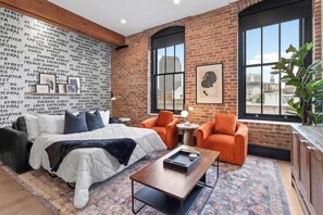 4 bedrooms, iron/ironing board, free WiFi, bed sheets - Luxury | Pool | Game Room | Downtown Hotel (New Orleans)