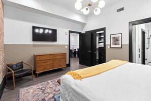 4 Schlafzimmer, Bügeleisen/Bügelbrett, kostenloses WLAN, Bettwäsche