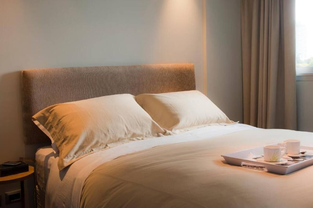 Appartement Standard, balcon, vue ville | 1 chambre, coffres-forts dans les chambres, Wi-Fi gratuit