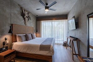 1 bedroom, iron/ironing board, WiFi, bed sheets - Modern Studio w/ Rooftop Pool in Tulum Downtown (Tulum)
