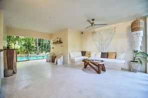 Unclassified image, 5 of 39, button - Tulum Penthouse with Rooftop Pool and BBQ Grill (Tulum)