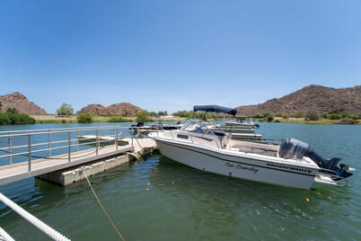 1 Bed & 1 Bath Condo with Ocean, Mountain and Golf course View, Amazing