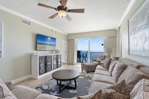 Smart TV - Oceanfront, Resort Amenities | Palacio 906 | My Beach Getaways (Pensacola)