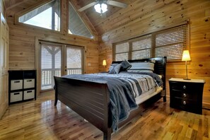 3 soverom, wi-fi (inkludert) og sengetøy