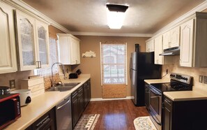 Microwave, oven, stovetop, dishwasher