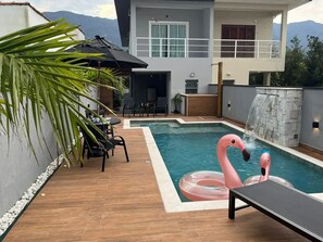 Pool - Sunset House (Chácaras Mogiano Bertioga)
