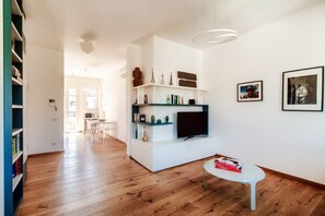 Interior - Contrada Sant'Elia - MyHomeinComo (Como)
