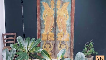 Soins du visage, soins ayurvédiques, 1 salle de soins, massages