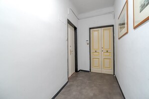 Imagen sin descripción, 5 de 34, botón