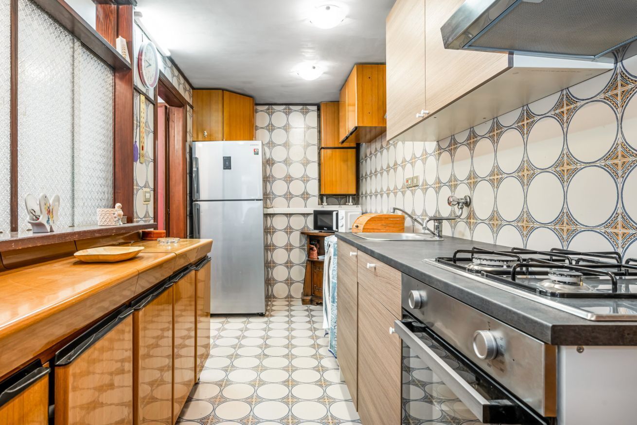 Refrigerador, horno, parrilla de estufa y tostadora 