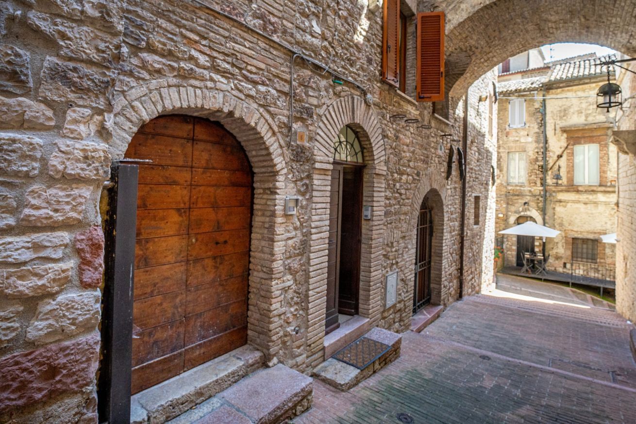 تفاصيل الفندق من الخارج