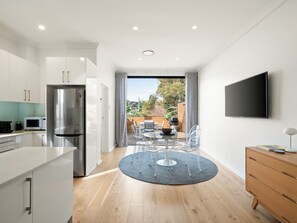 The Mitchell Bondi Sun Terrace 2 | Dineerruimte