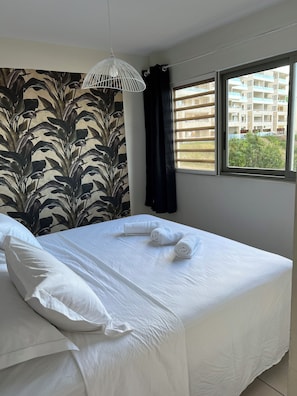 3 quartos, ferros/tábuas de passar roupa, Wi-Fi de cortesia