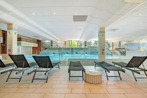 Indoor pool, a heated pool - Holiday Apartment 'Ferienwohnung Manuela' with Mountain View, Shared Pool and Wi-Fi (Sankt Englmar)