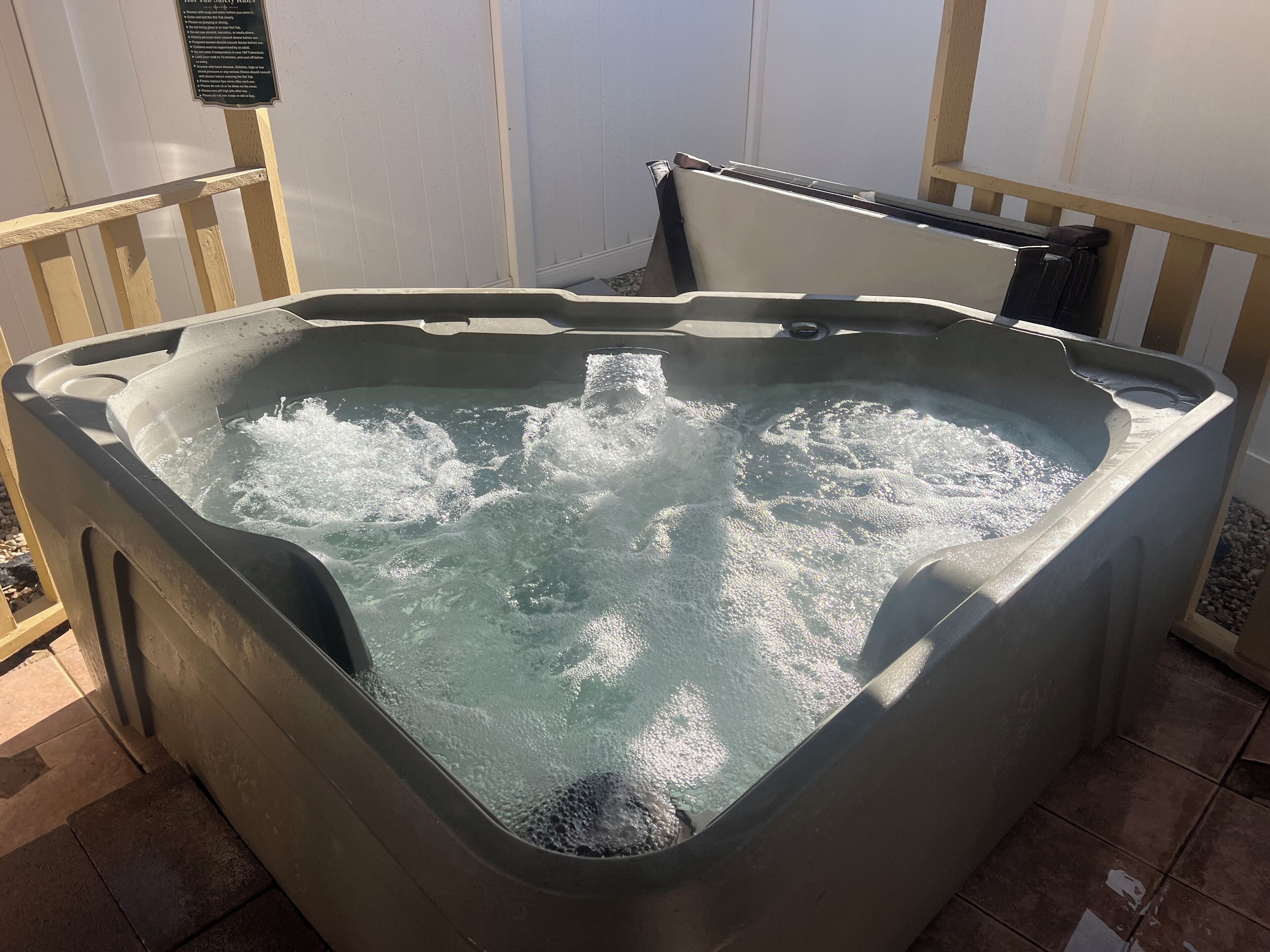 Bain à remous extérieur