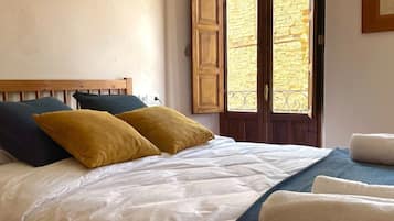 4 camere, Wi-Fi gratuito, lenzuola