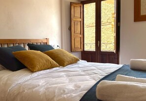 4 camere, Wi-Fi gratuito, lenzuola