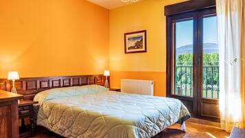 4 bedrooms, free WiFi, bed sheets