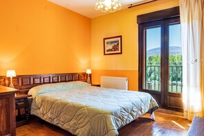 4 Schlafzimmer, kostenloses WLAN, Bettwäsche
