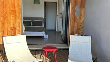 4 Schlafzimmer, BĂŒgeleisen/BĂŒgelbrett, kostenloses WLAN, BettwĂ€sche