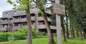 Exterior - Apartment 'Ma Mika - Appartement Proche Mer' with Balcony and Wi-Fi (Saint-Nazaire)