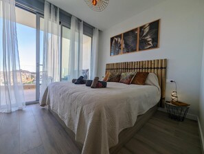 2 bedrooms, iron/ironing board, free WiFi, bed sheets - Apartment 'Penthouse Neuf Orihuela' with Sea View, Wi-Fi and Air Conditioning (Villamartín)