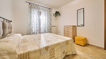 1 habitación, wifi gratis y ropa de cama