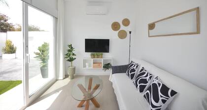 Holiday Home 'Casa Turquesa' with Private Pool, Wi-Fi and Air Conditioning