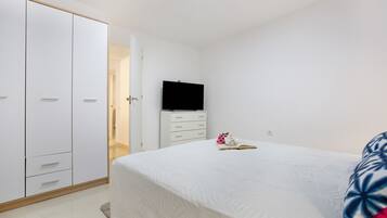 1 soverom, wi-fi (inkludert) og sengetøy