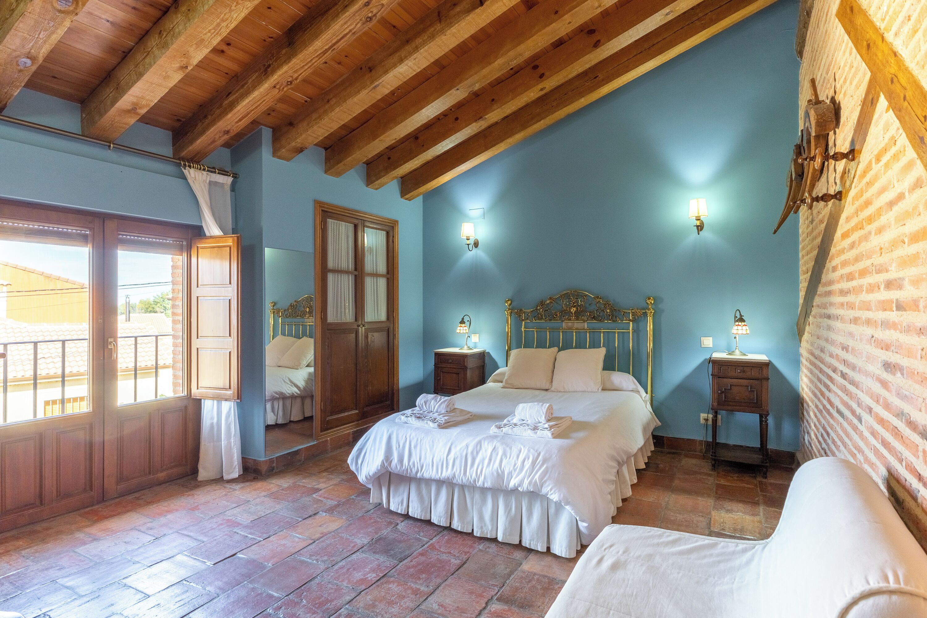 4 dormitorios, wifi gratis, ropa de cama