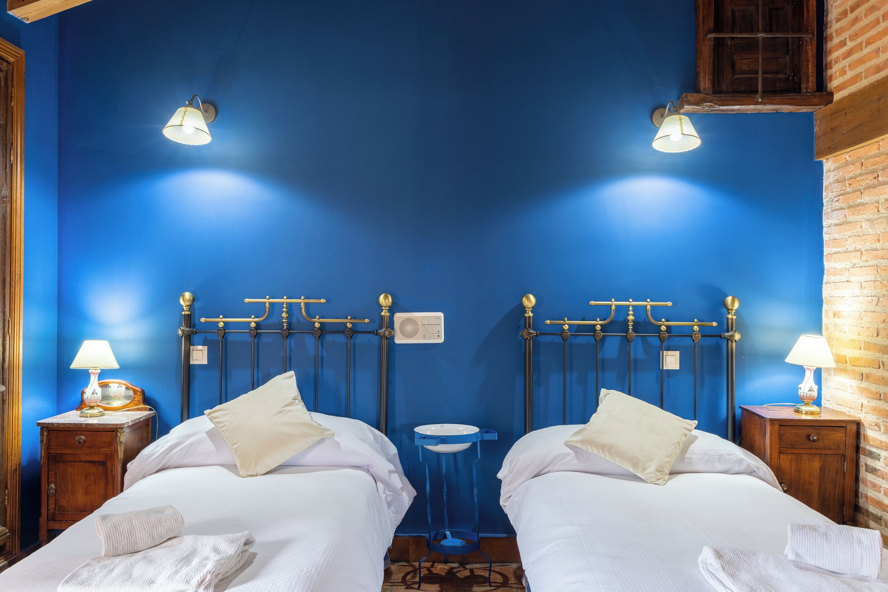 4 dormitorios, wifi gratis, ropa de cama