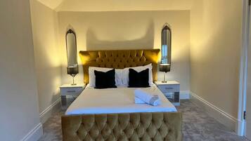 3 bedrooms, WiFi, bed sheets