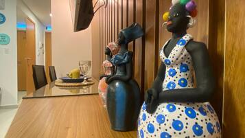 Laptop workspace, iron/ironing board, free WiFi