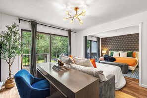 4 habitaciones, tabla de planchar con plancha y wifi gratis