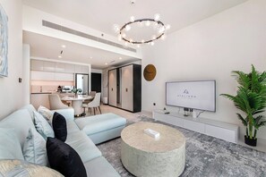Living room - Amazing 1BR in Marina Vista (Dubai)