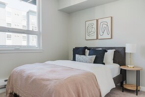 1 quarto, ferros/tábuas de passar roupa, Wi-Fi, roupa de cama
