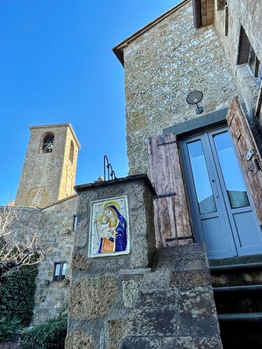 Elegant accommodation in the heart of Civita di Bagnoregio - Find your soul