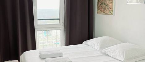 1 makuuhuone, silitysrauta/-lauta, Wi-Fi, vuodevaatteet