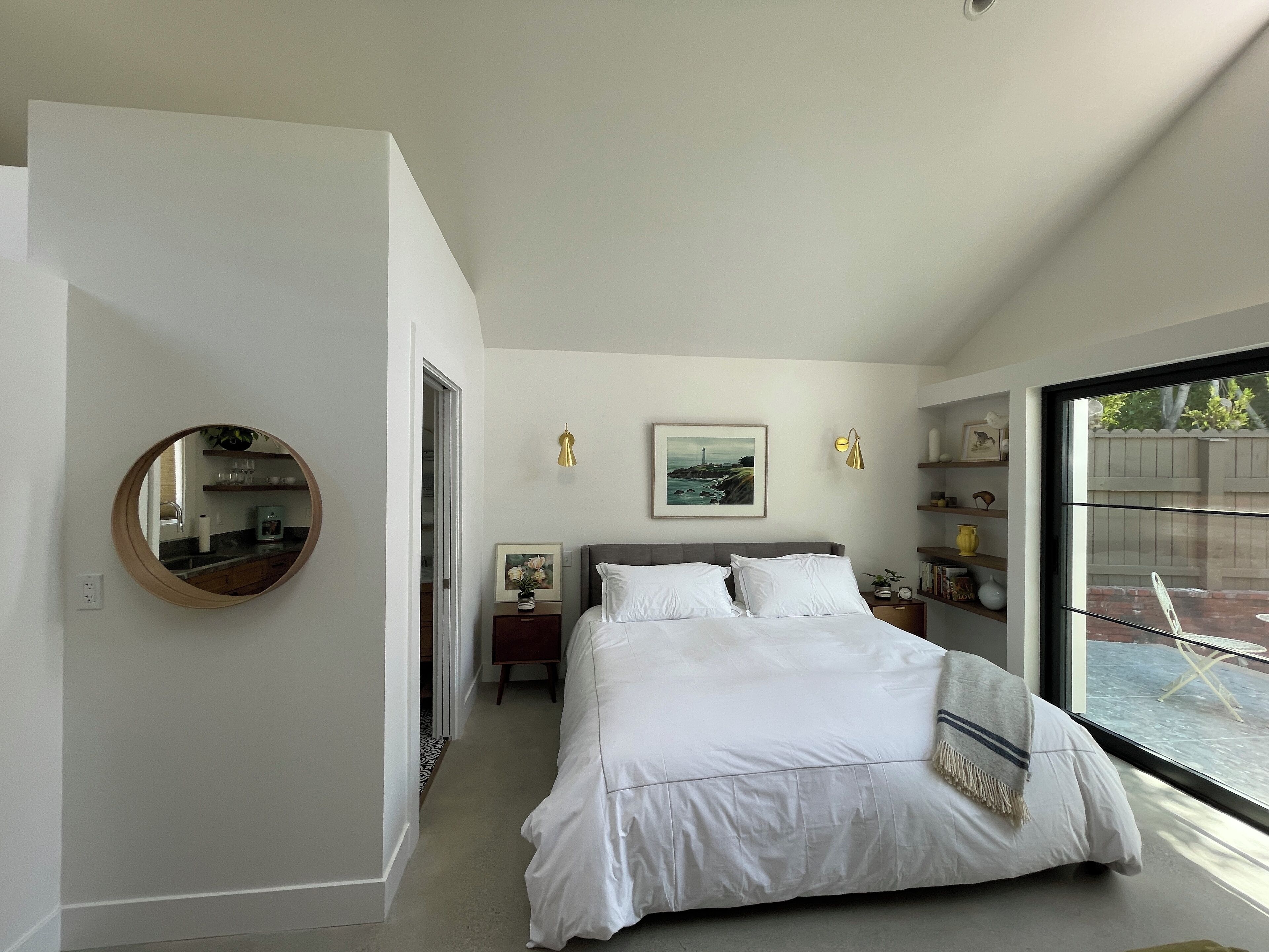 1 chambre, fer et planche à repasser, Wi-Fi, draps fournis